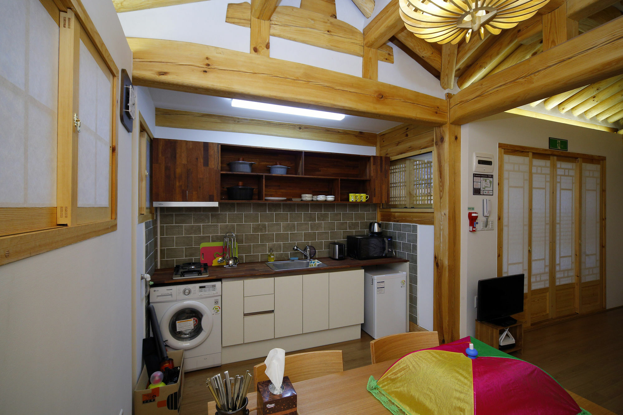 Hanok 24 Guesthouse Gyeongbokgung Seoul Exterior foto